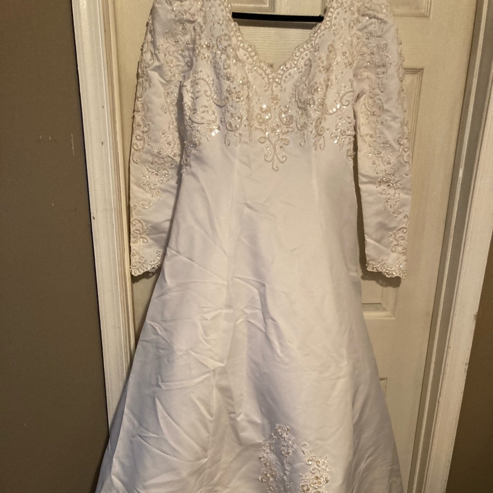 Wedding dress size 16